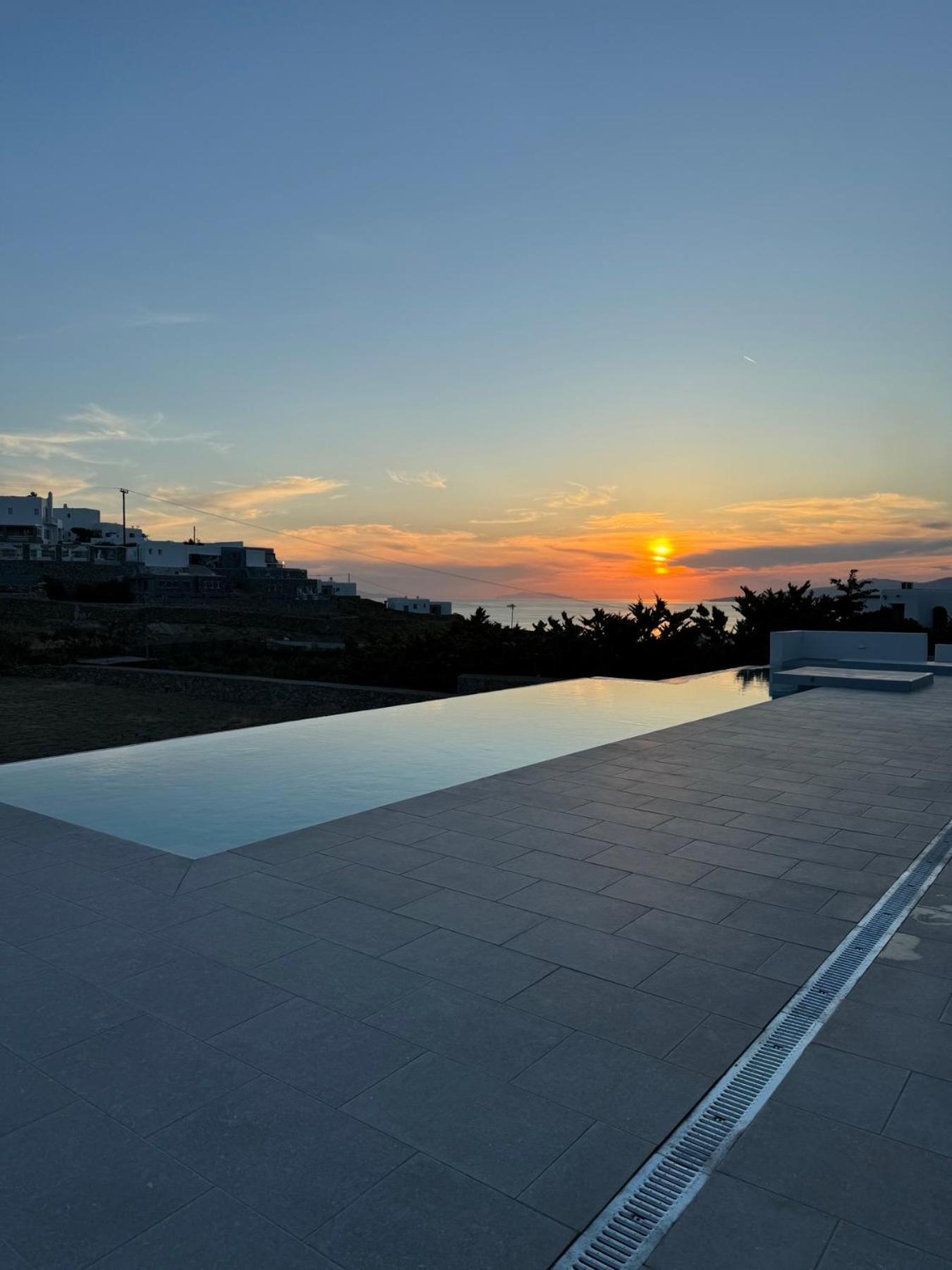 Almond Place Mykonos Town Luaran gambar